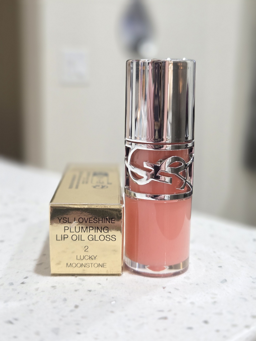 Yves Saint Laurent LoveShine Plumping Lip Oil Gloss — Lucky Moonstone (Pink)
